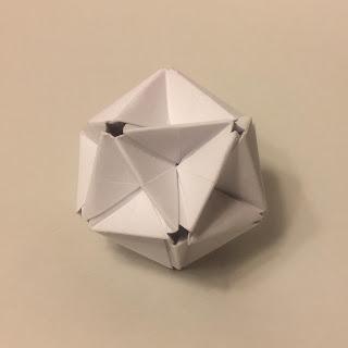 Figure 3: Inverted Stellated Icosahedron: 30 Sonobe Units, 10 Pyramid Units
